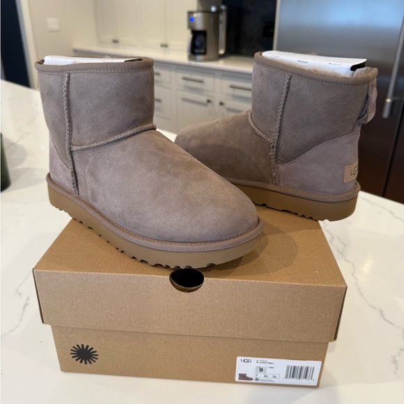 UGG Shoes - UGG Classic Mini II Boots in Caribou